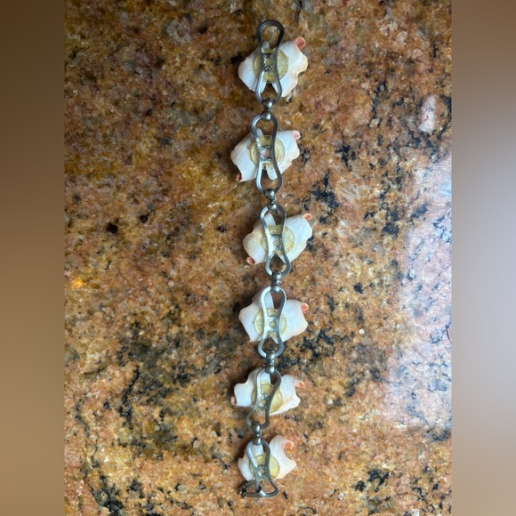 1940’s Vintage Curly Cue Coral Pink Shells & Faux Pearl Bracelet 7in Women - Picture 11 of 13